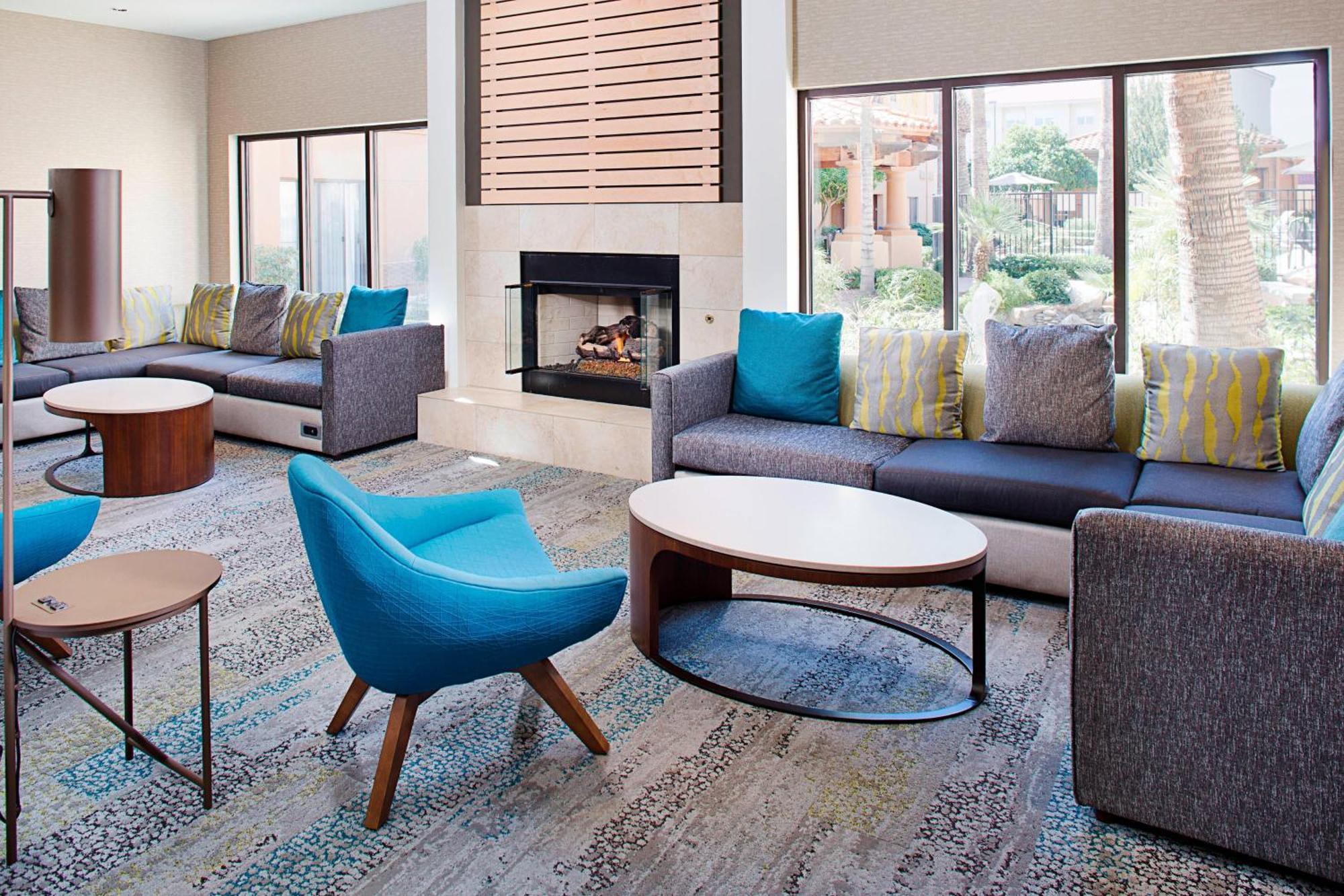 Courtyard By Marriott Tucson Williams Centre Hotel Exterior photo